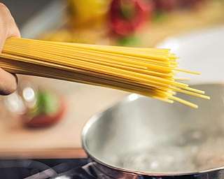 Kinderkochkurs mit Küchenchef Pierre Kaufeis